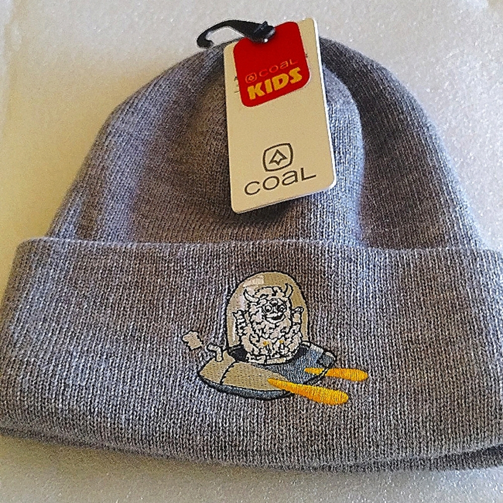 2 Beanies without Pom for kids.